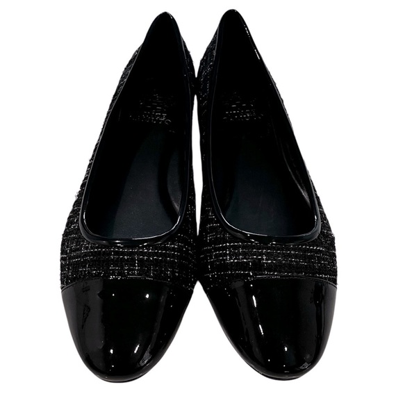 VINCE CAMUTO NWOB Tweed & Patent Leather Minndy Flats Size 10 - Picture 11 of 11